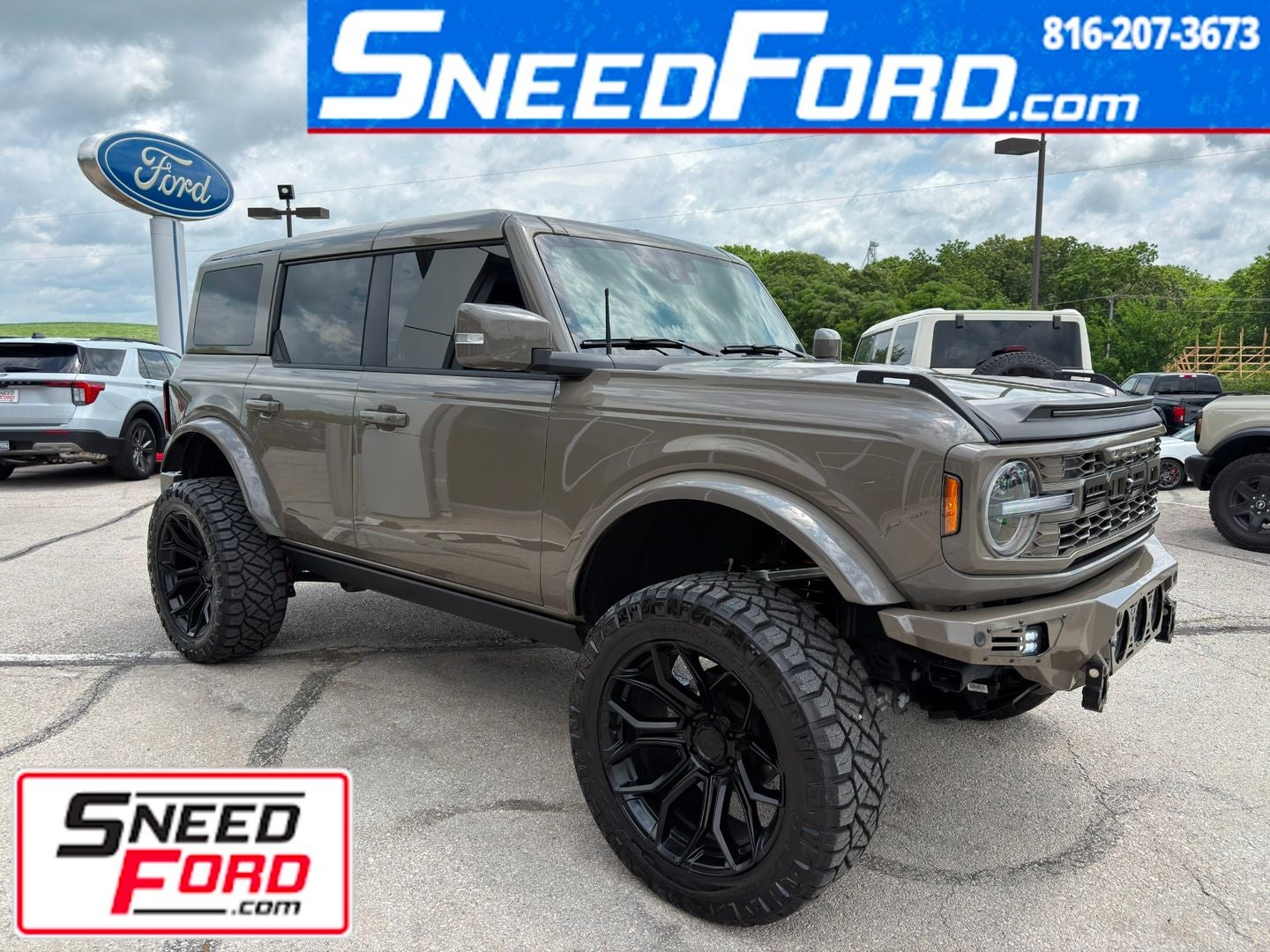 2025 Ford Bronco Outer Banks
