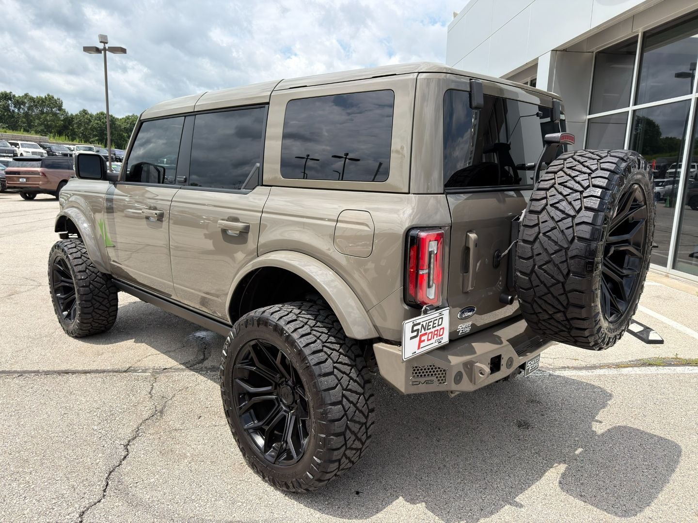 2025 Ford Bronco Outer Banks