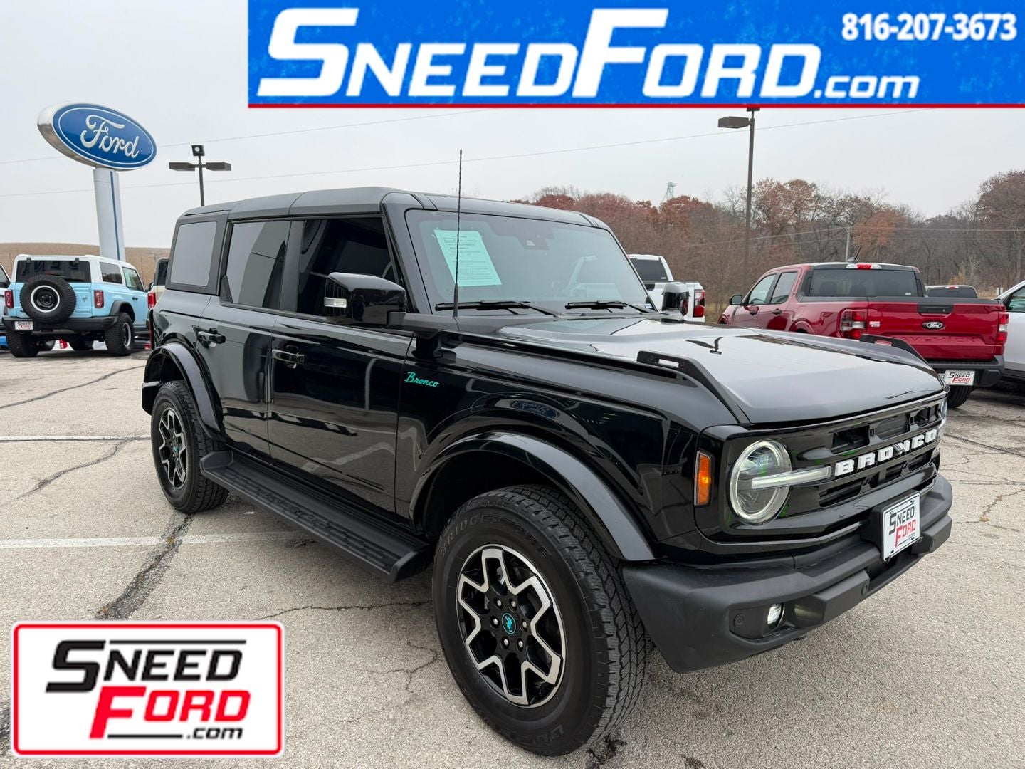 2025 Ford Bronco Outer Banks