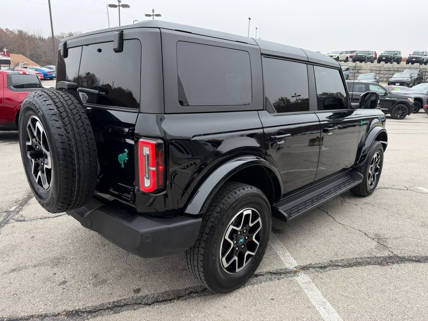 2025 Ford Bronco Outer Banks