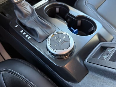 2025 Ford Bronco Outer Banks®