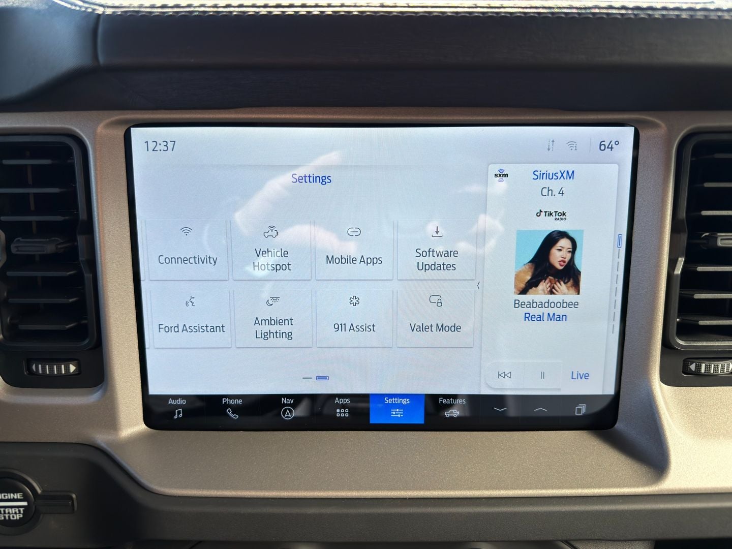 2025 Ford Bronco Outer Banks