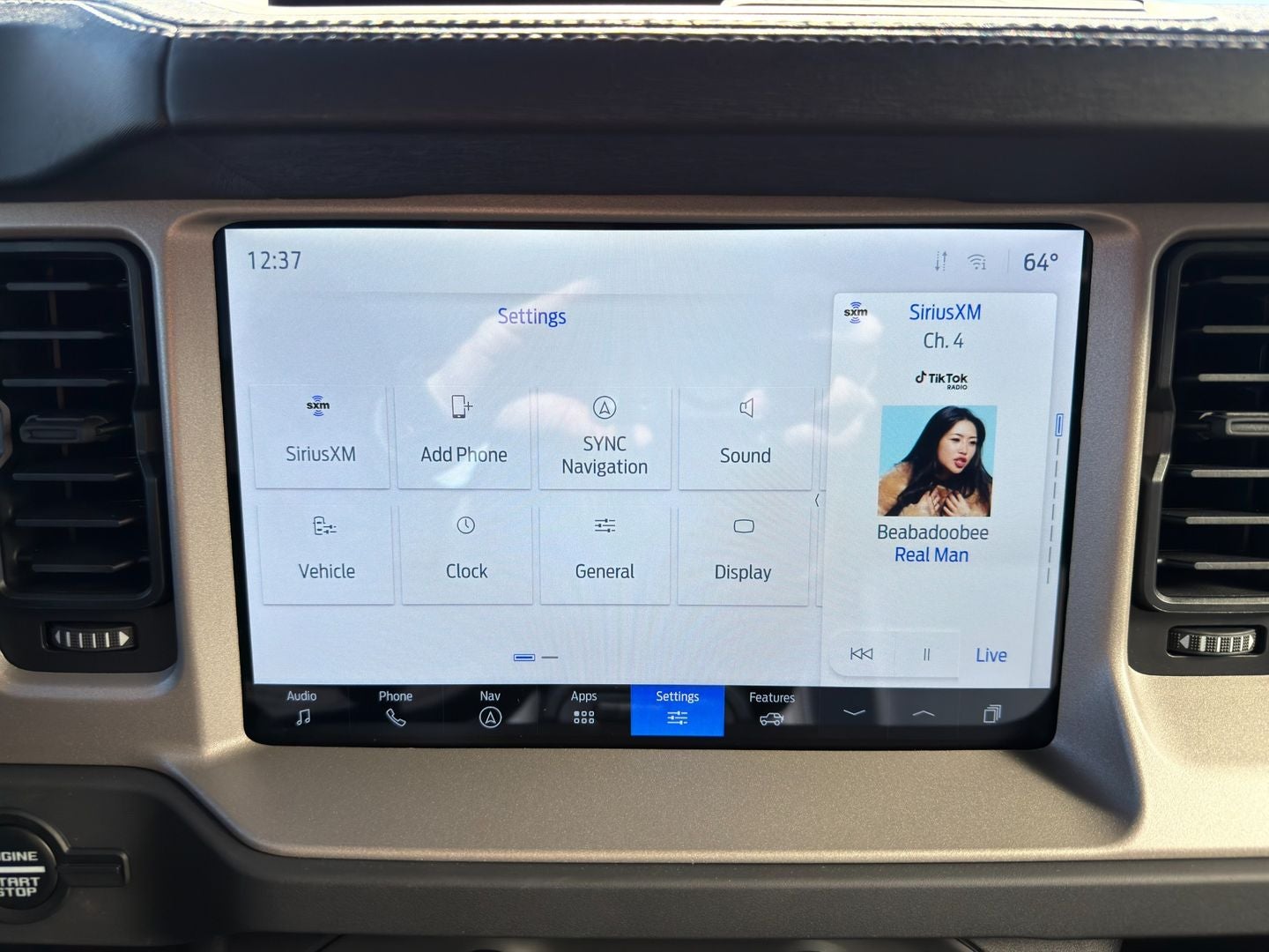 2025 Ford Bronco Outer Banks