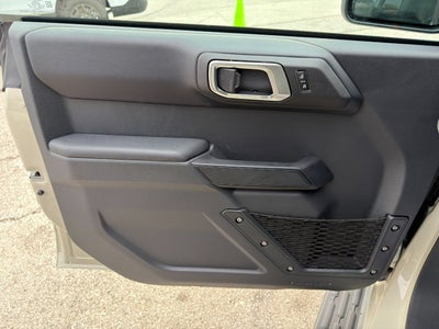 2025 Ford Bronco Outer Banks®