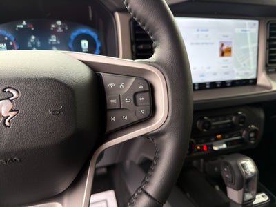 2025 Ford Bronco Outer Banks®