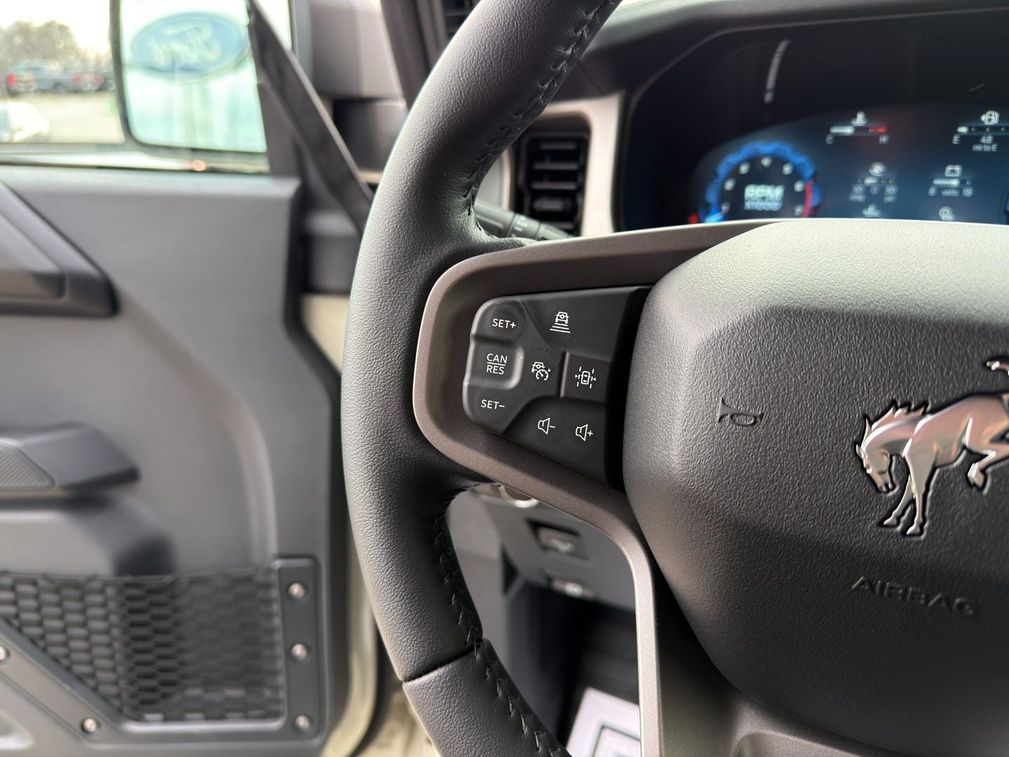 2025 Ford Bronco Outer Banks®