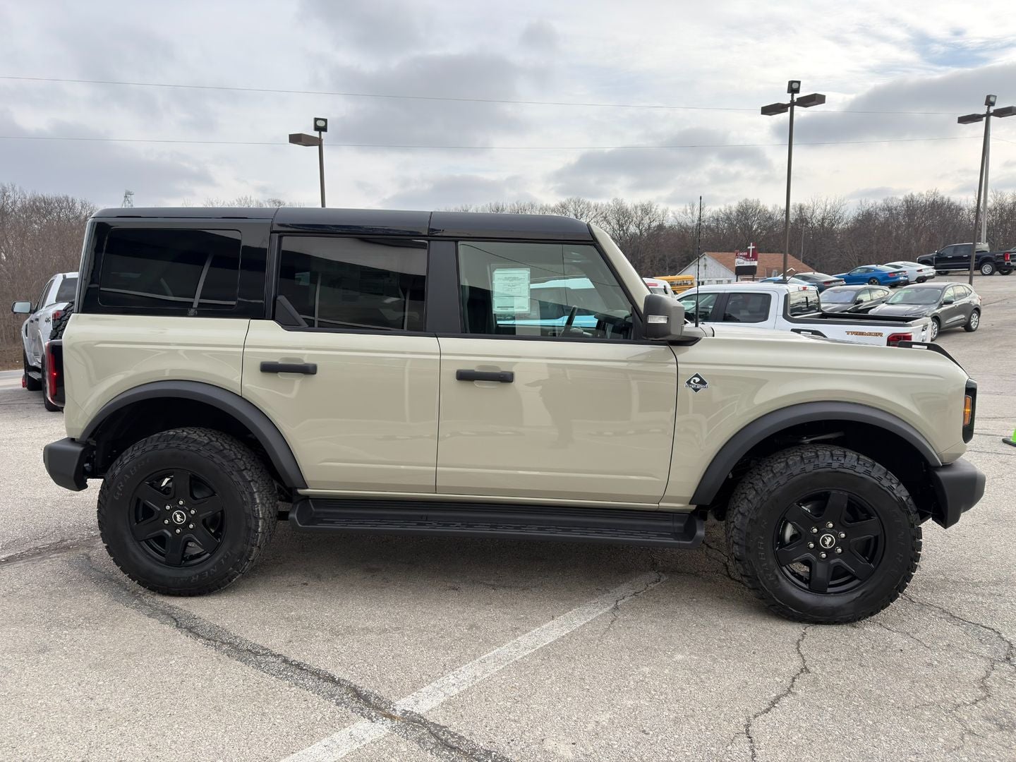 2025 Ford Bronco Outer Banks®