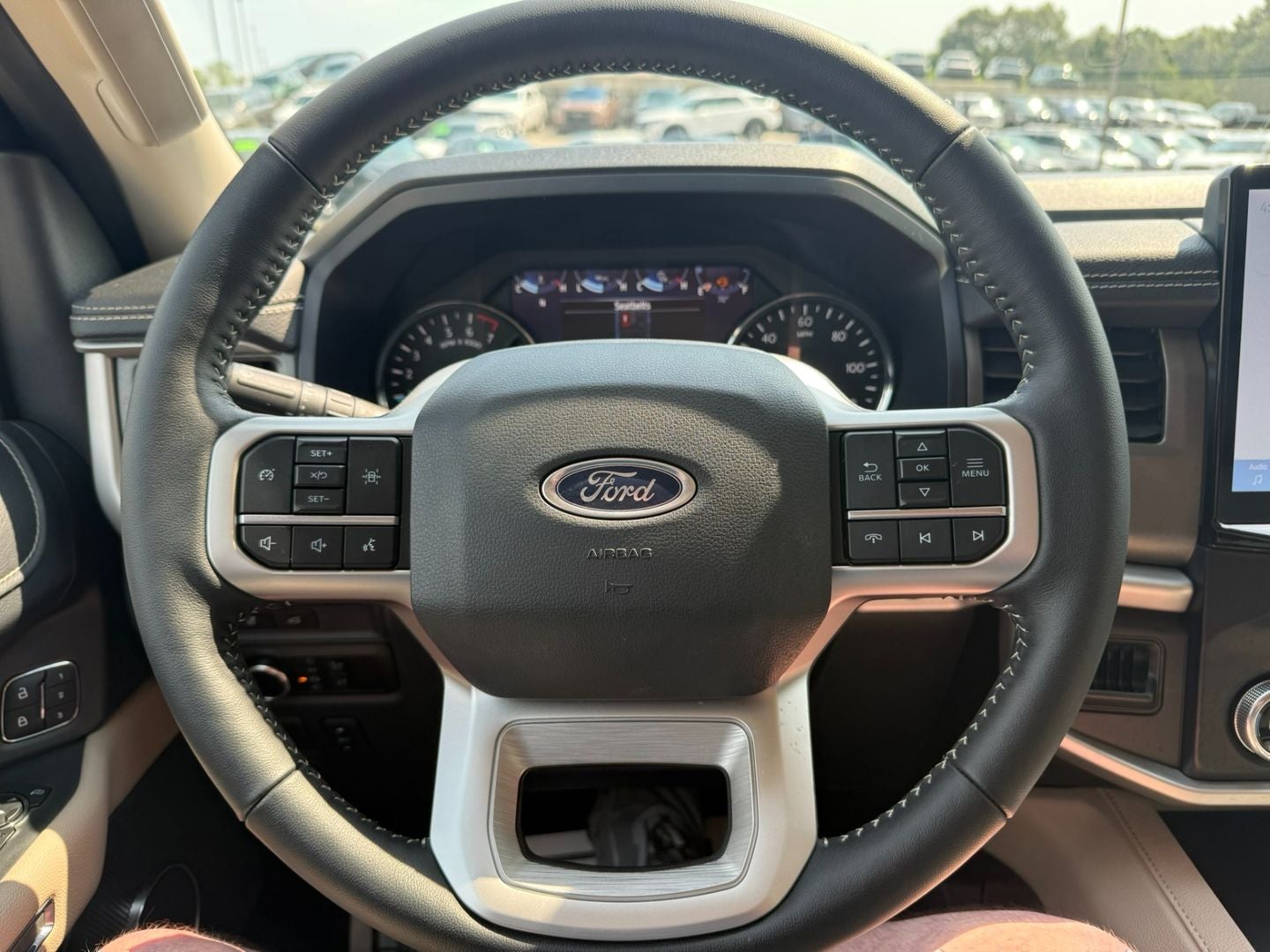 2024 Ford Expedition Max XLT