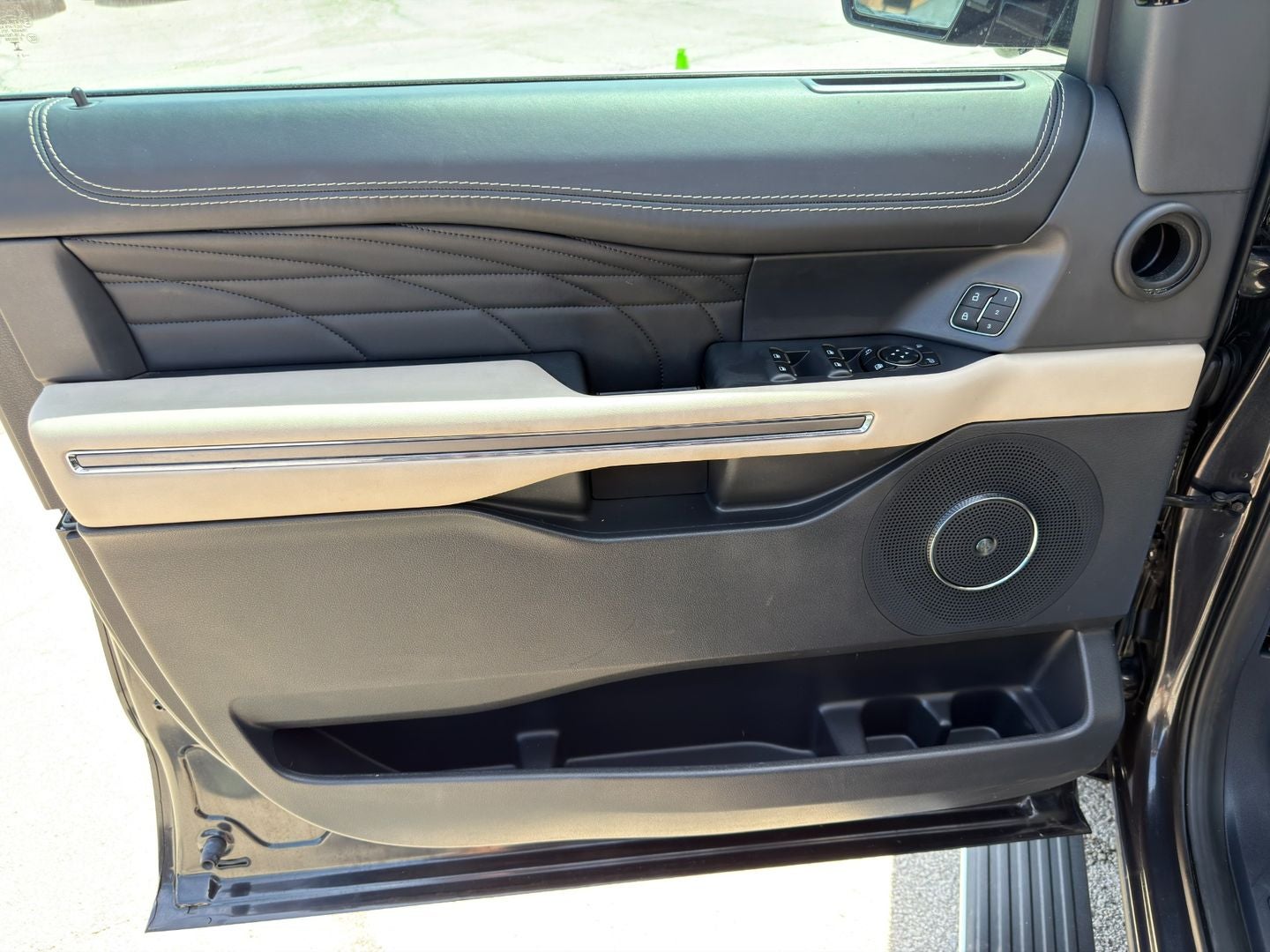 2024 Ford Expedition Max Platinum
