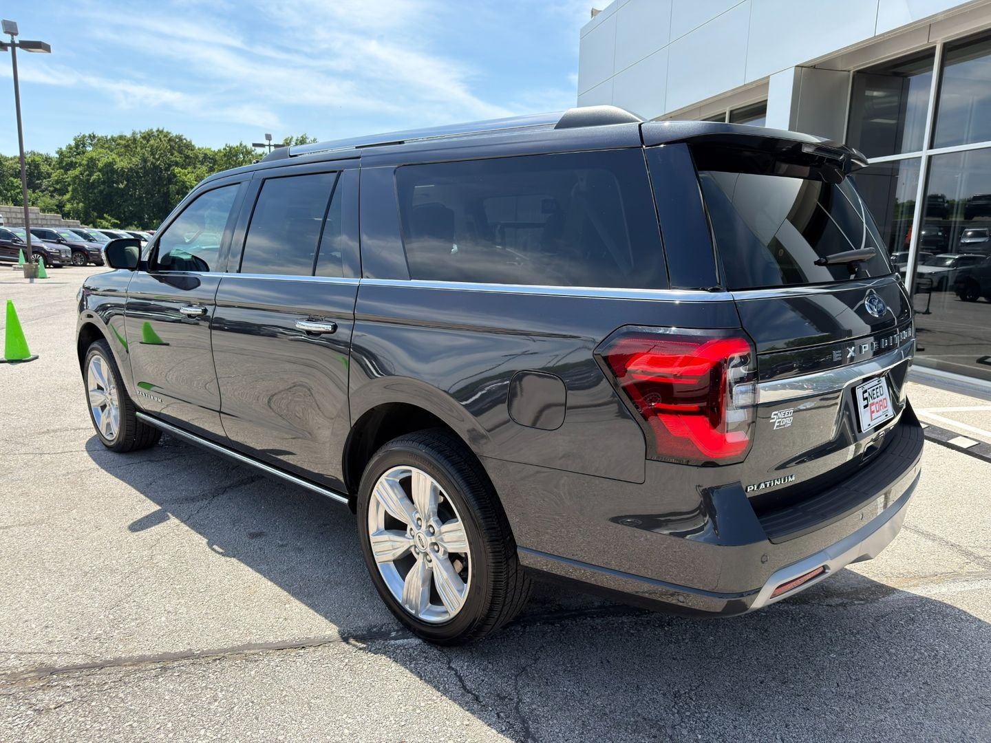 2024 Ford Expedition Max Platinum