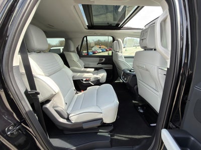 2026 Ford Expedition MAX Platinum®