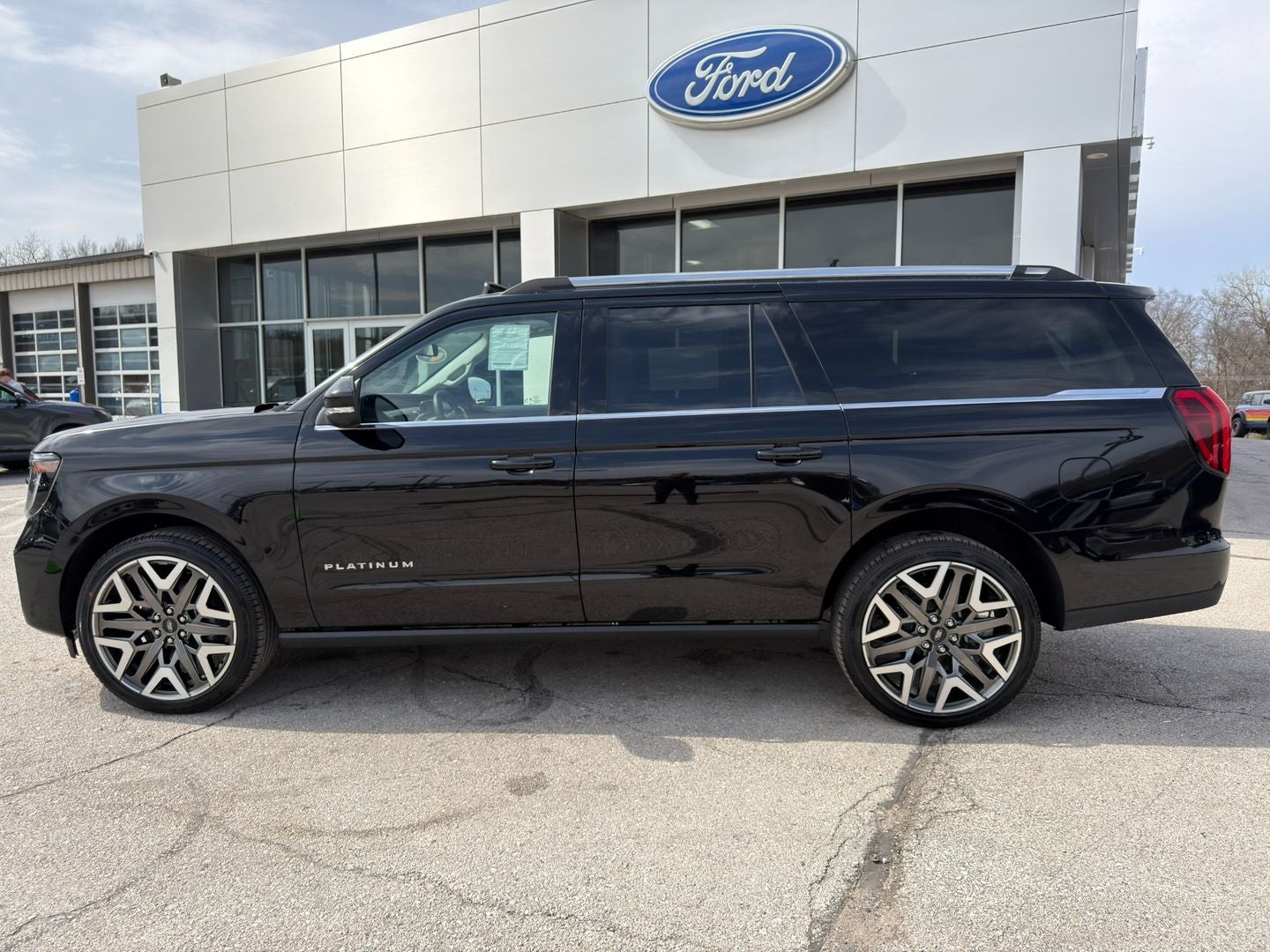 2026 Ford Expedition MAX Platinum®