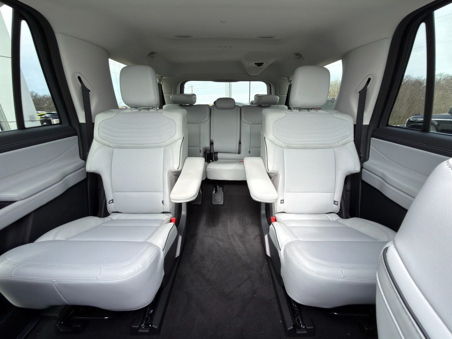 2026 Ford Expedition MAX Platinum®