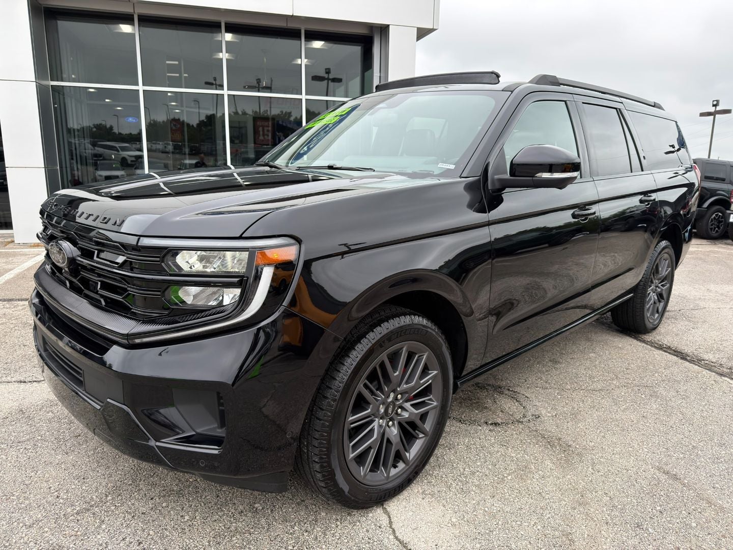 2025 Ford Expedition Max Platinum