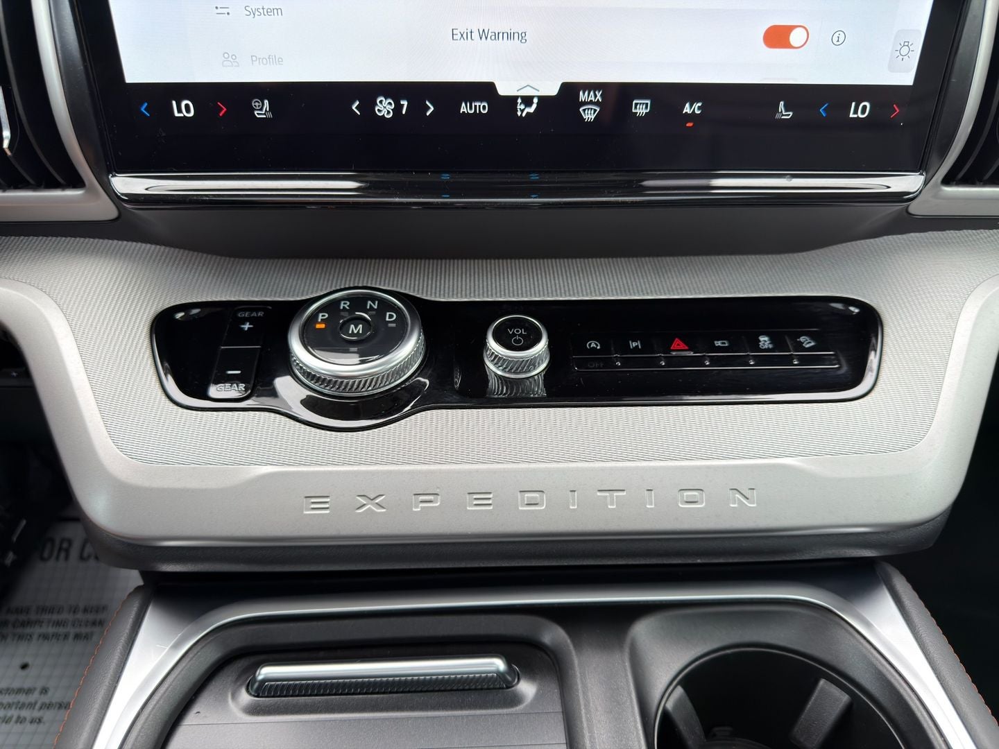 2025 Ford Expedition Active