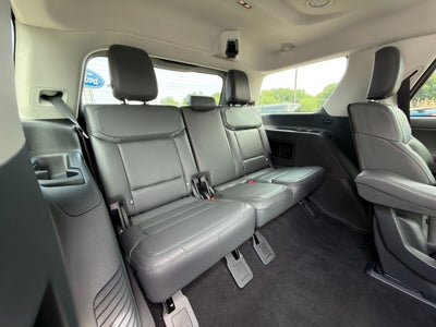 2027 Ford Expedition Active