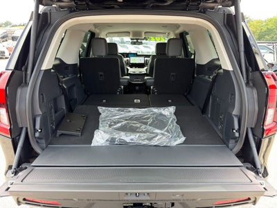 2027 Ford Expedition Active
