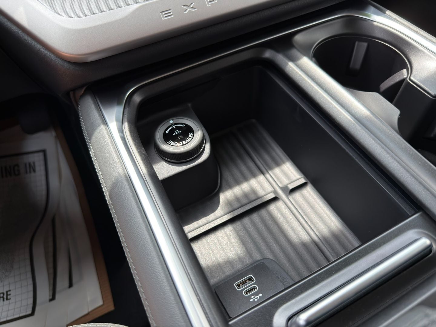 2027 Ford Expedition Active