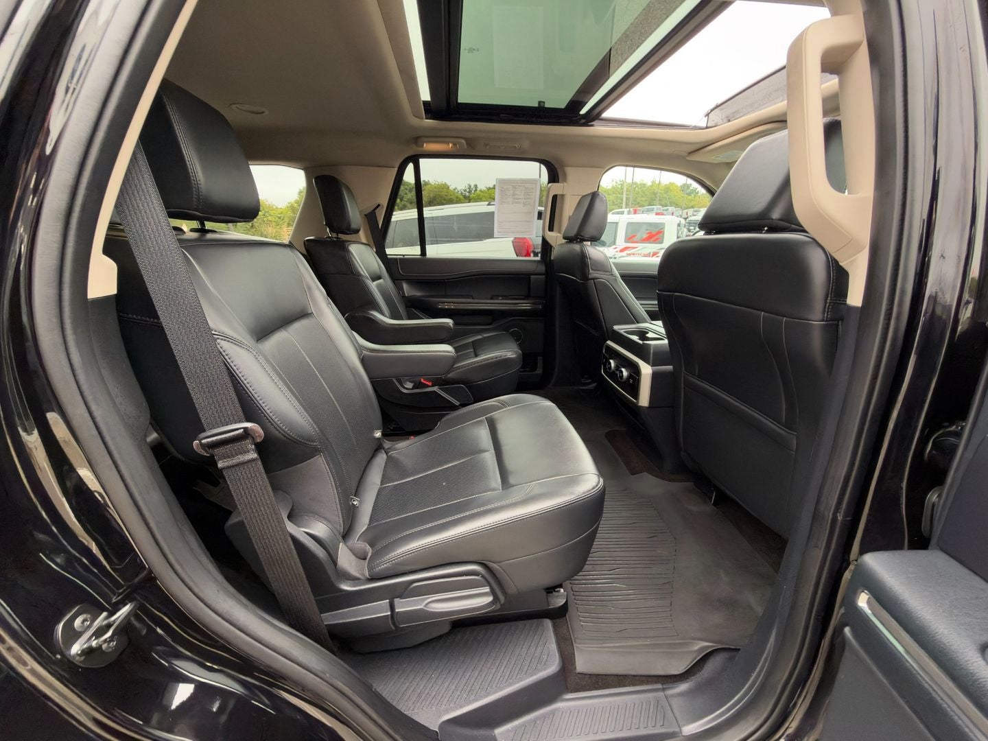 2023 Ford Expedition XLT