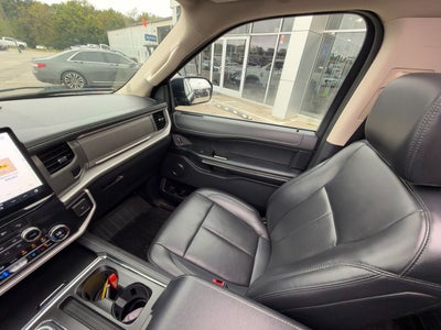2023 Ford Expedition XLT