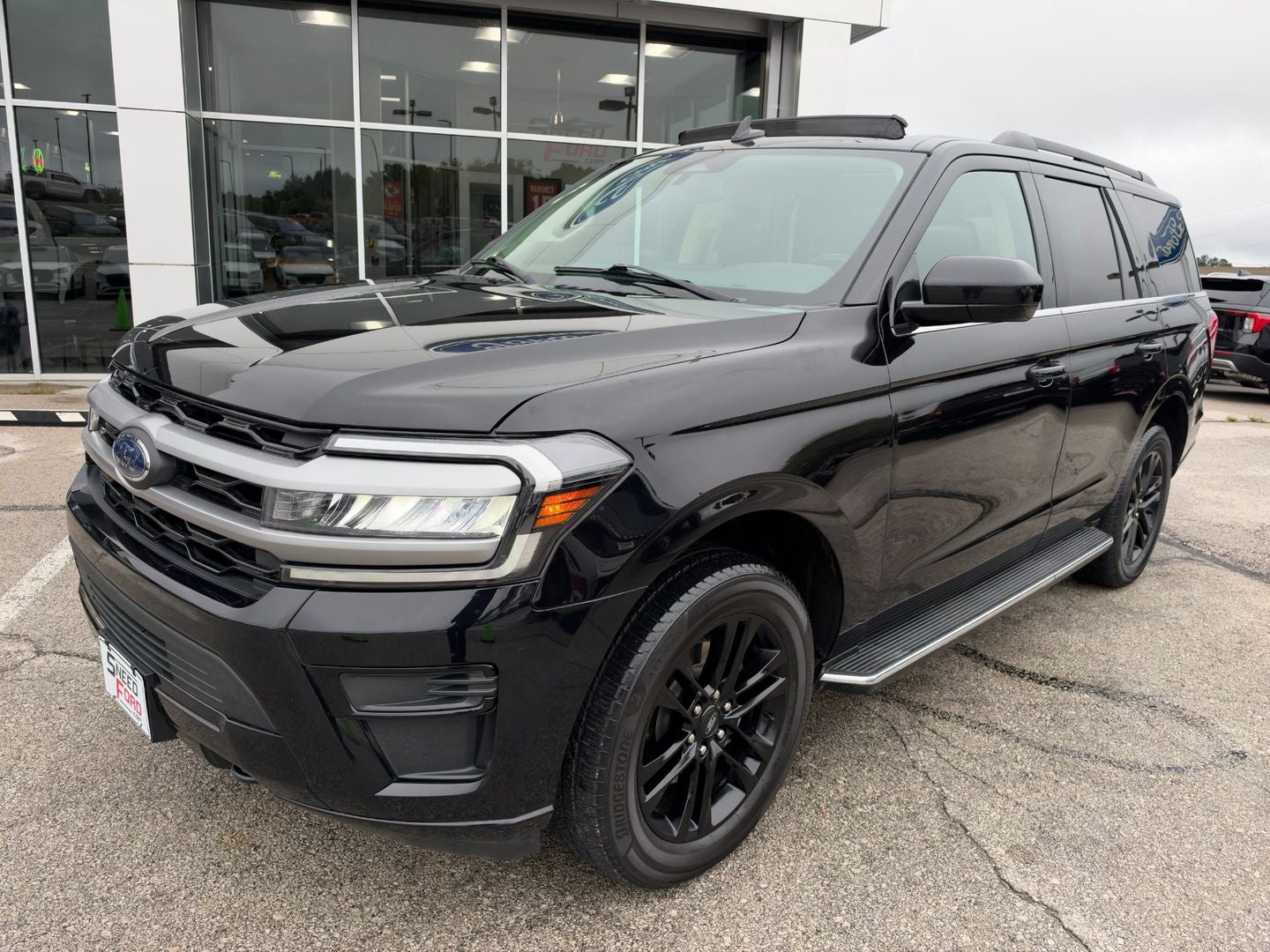 2023 Ford Expedition XLT