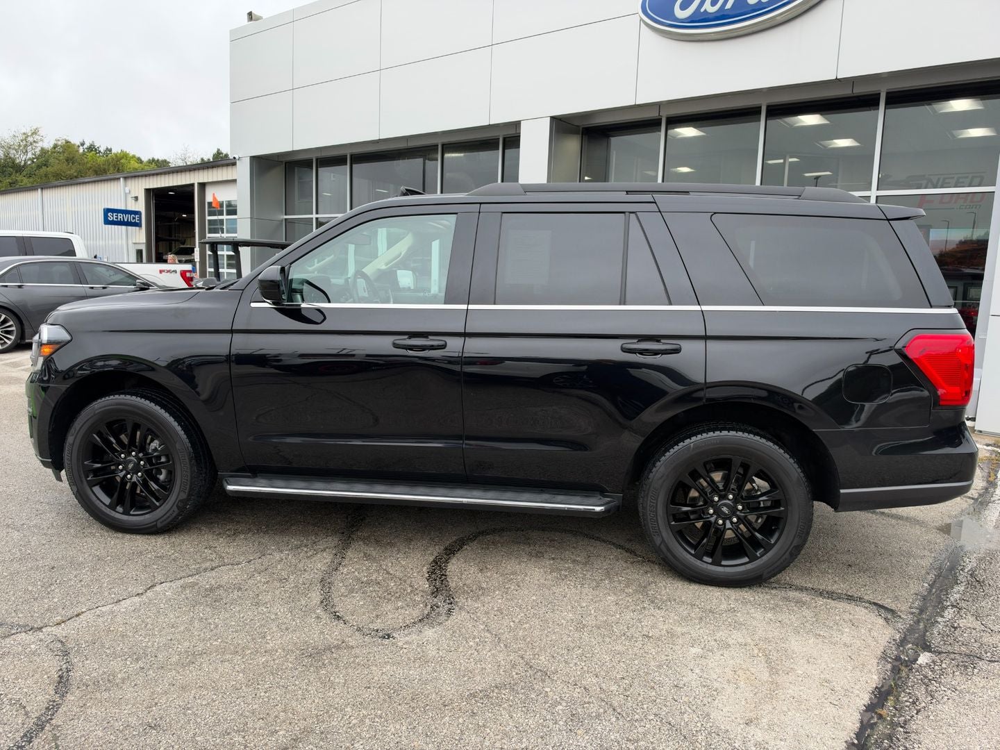 2023 Ford Expedition XLT