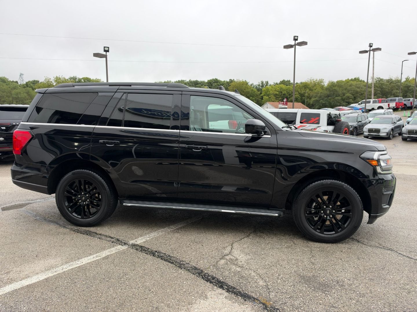 2023 Ford Expedition XLT