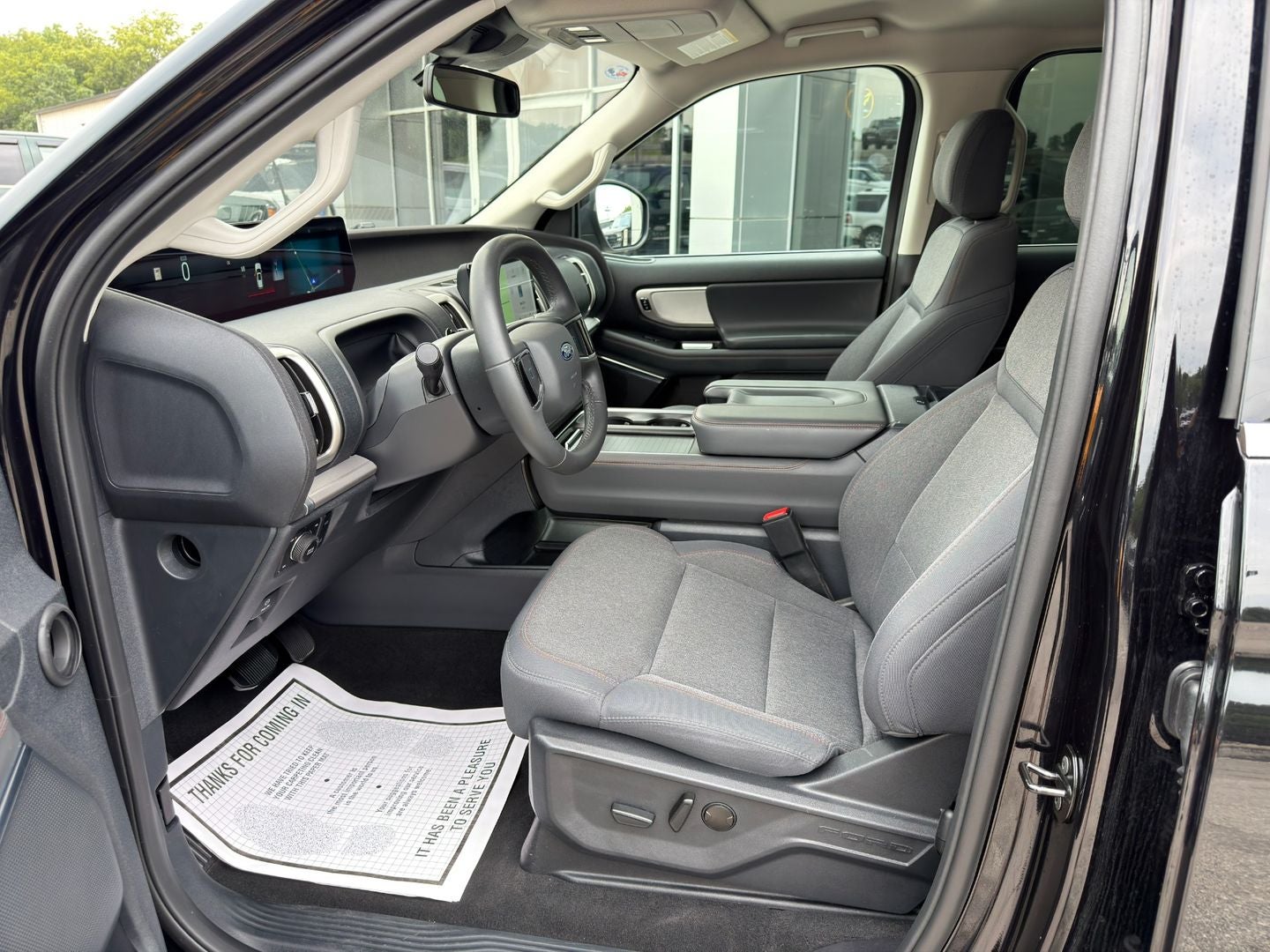2025 Ford Expedition Active