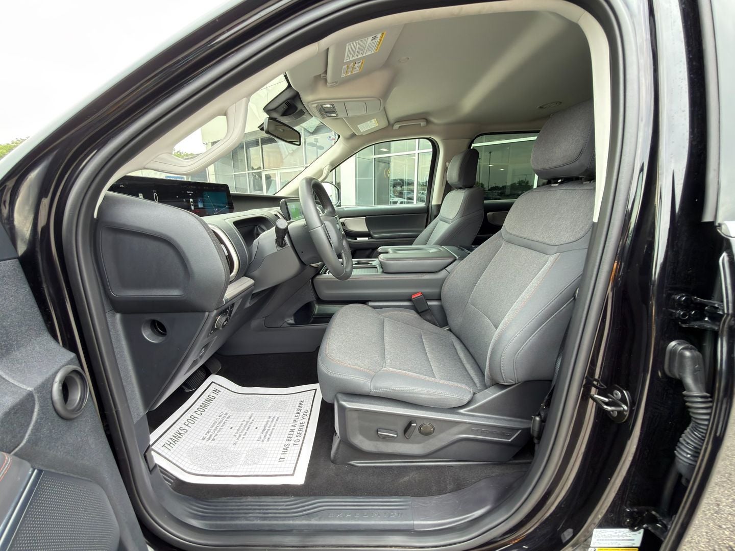 2025 Ford Expedition Active