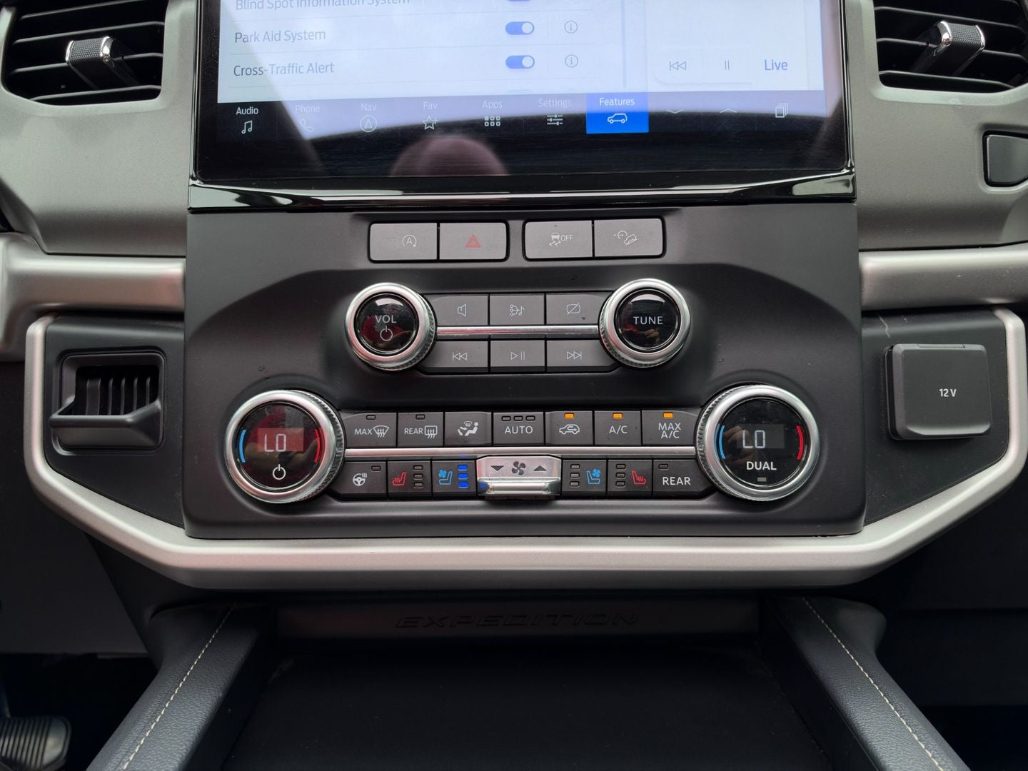2024 Ford Expedition XLT