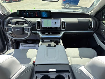 2025 Ford Expedition Platinum