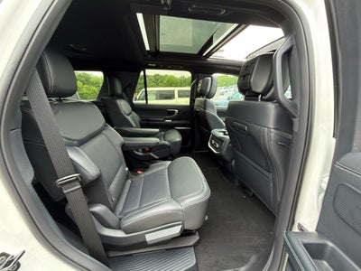 2026 Ford Expedition Platinum®