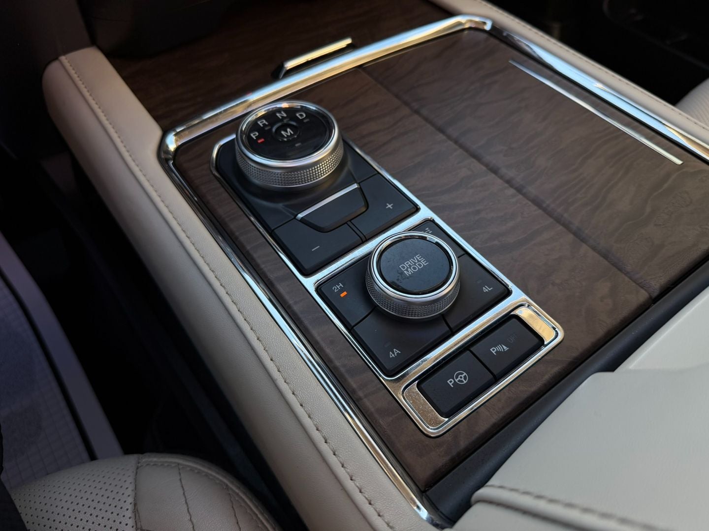 2020 Ford Expedition Platinum