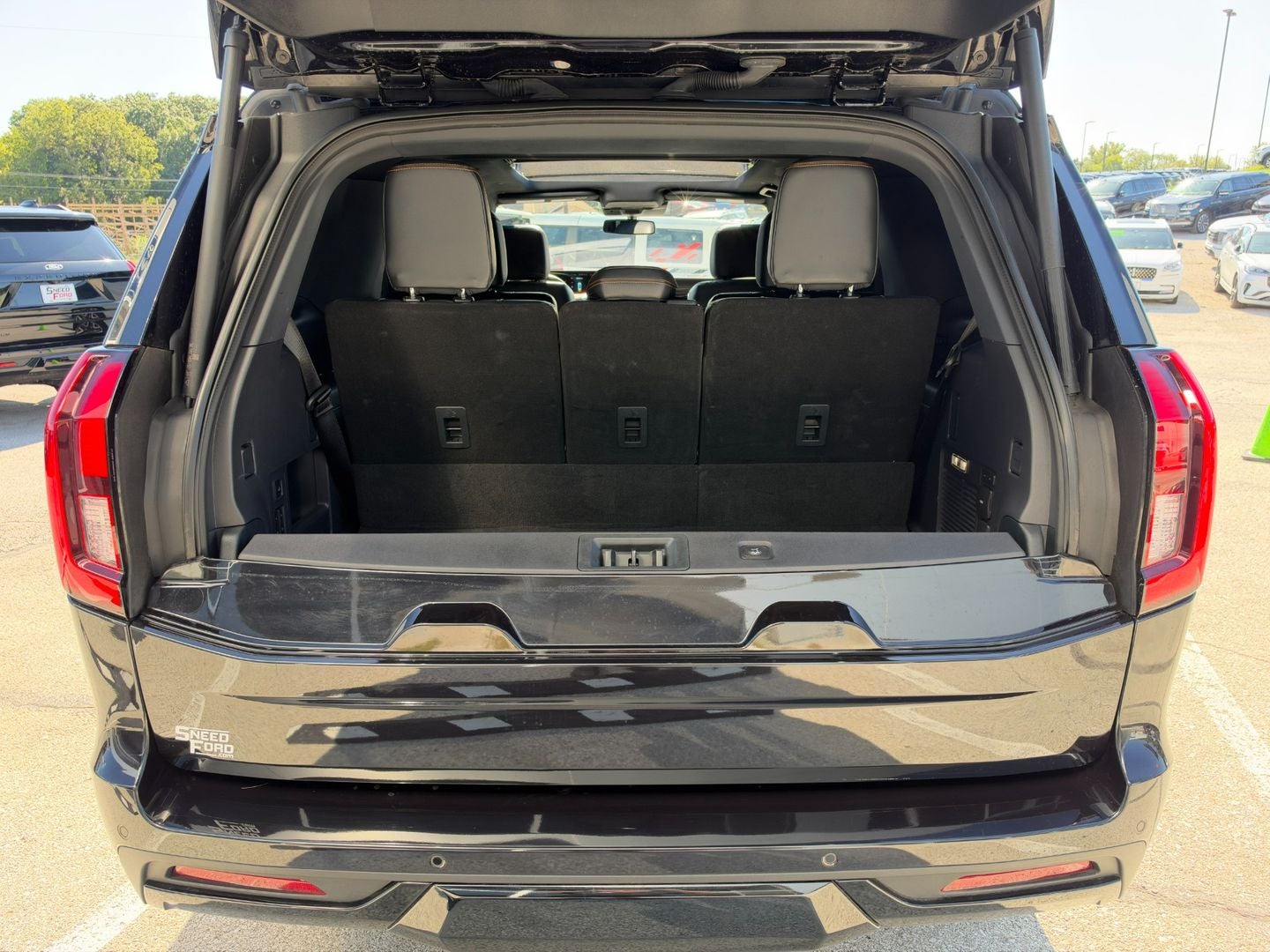 2025 Ford Expedition Tremor