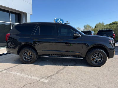 2025 Ford Expedition Tremor