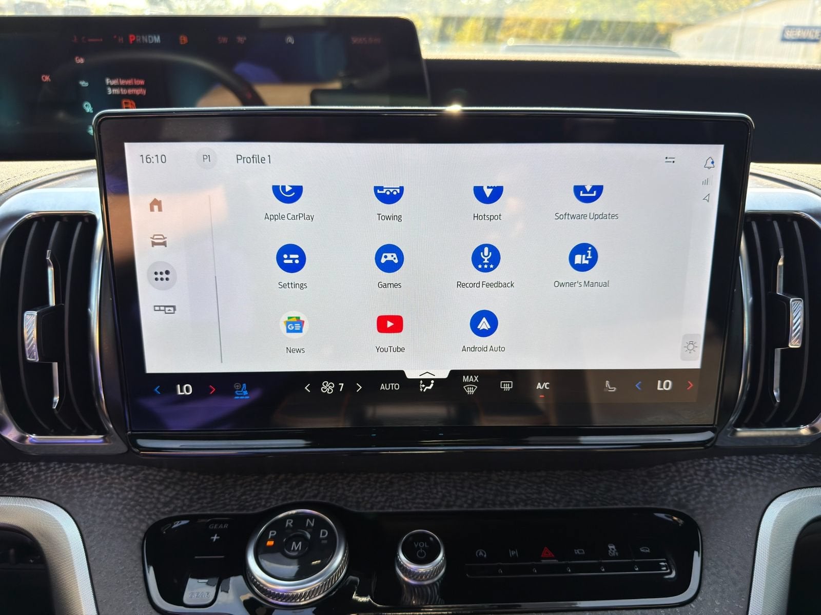 2025 Ford Expedition Tremor