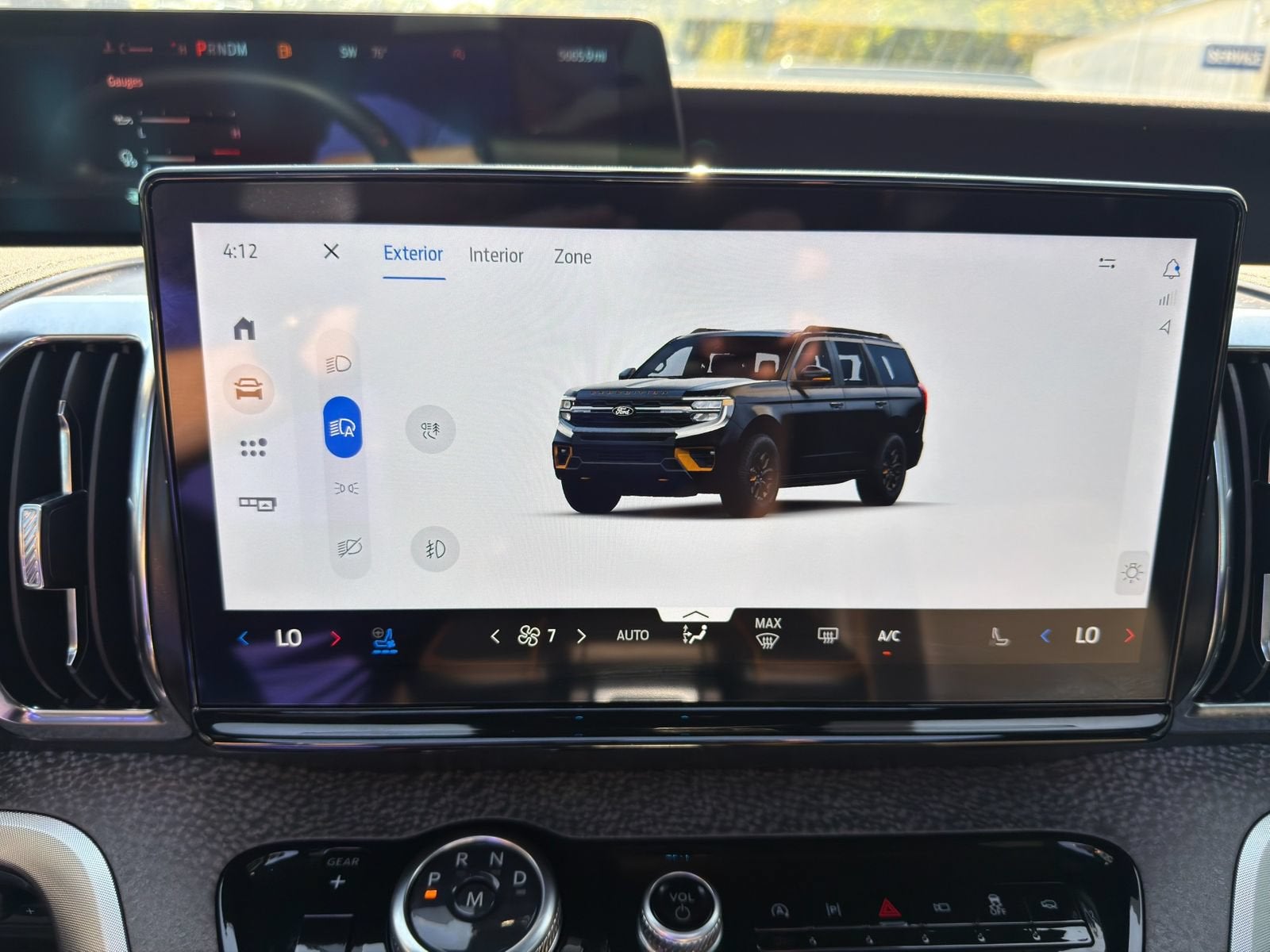 2025 Ford Expedition Tremor