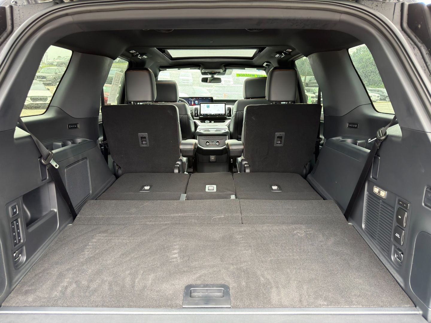 2025 Ford Expedition Tremor