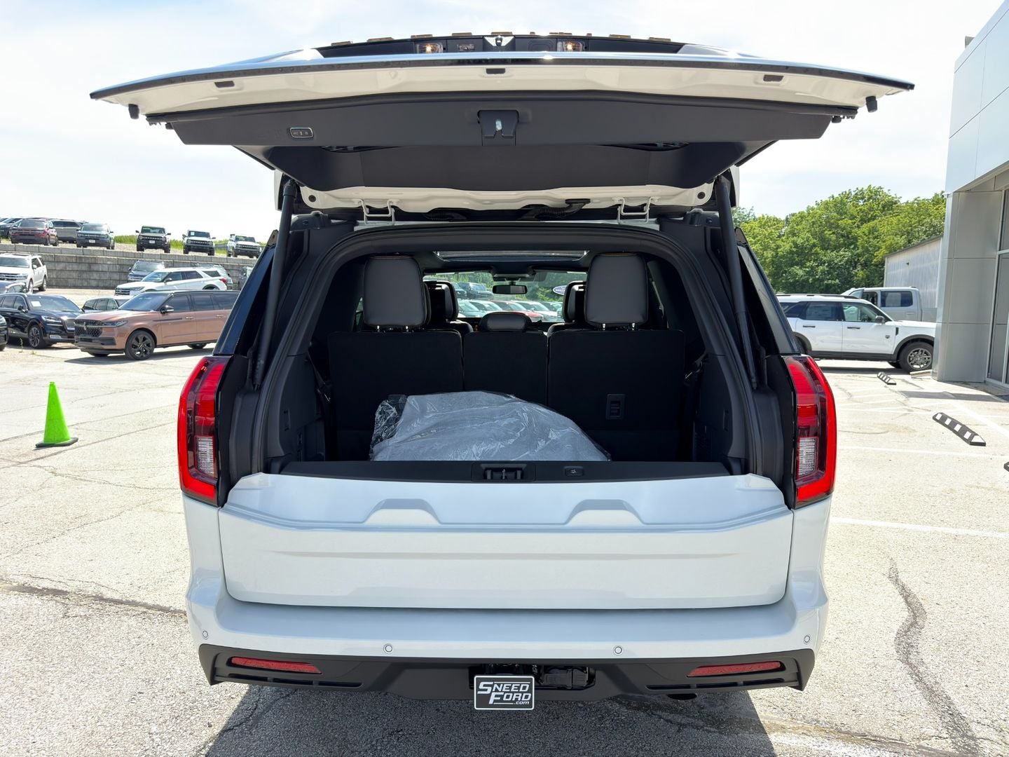 2026 Ford Expedition Tremor®