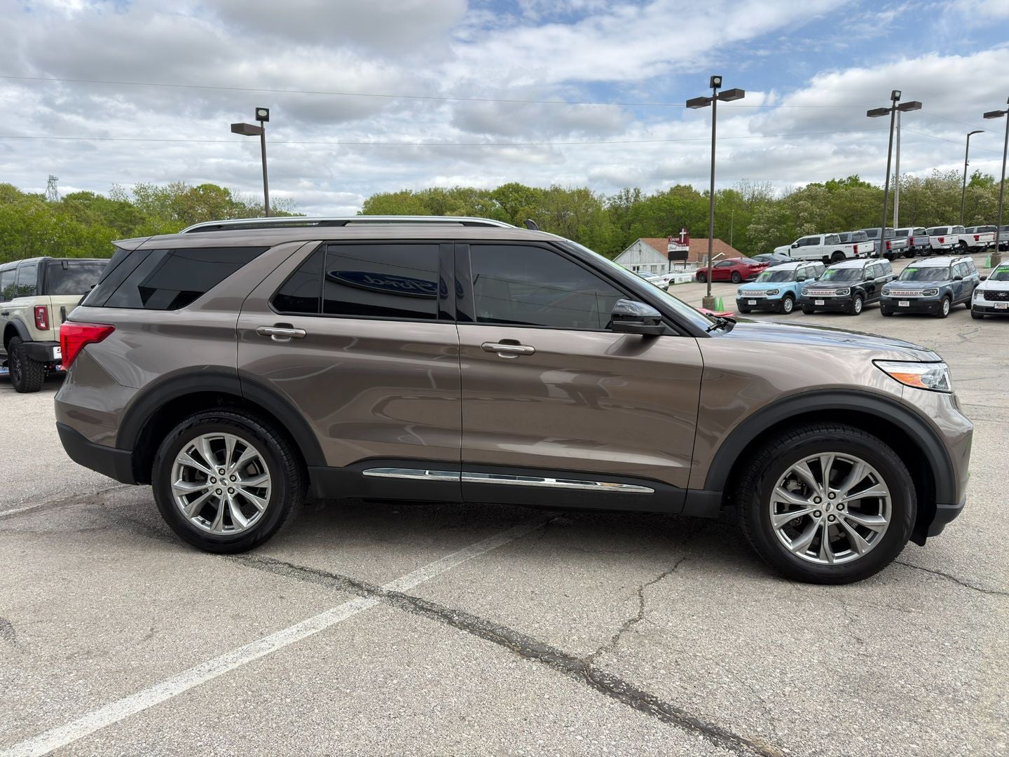2021 Ford Explorer Limited