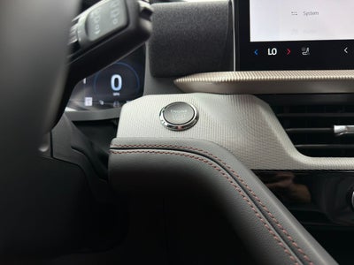 2026 Ford Explorer Active 4X4