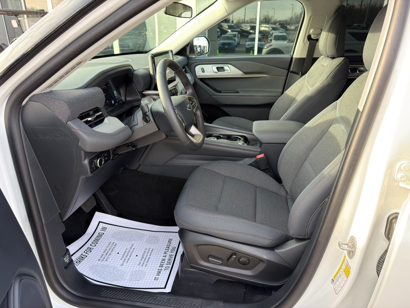 2025 Ford Explorer Active