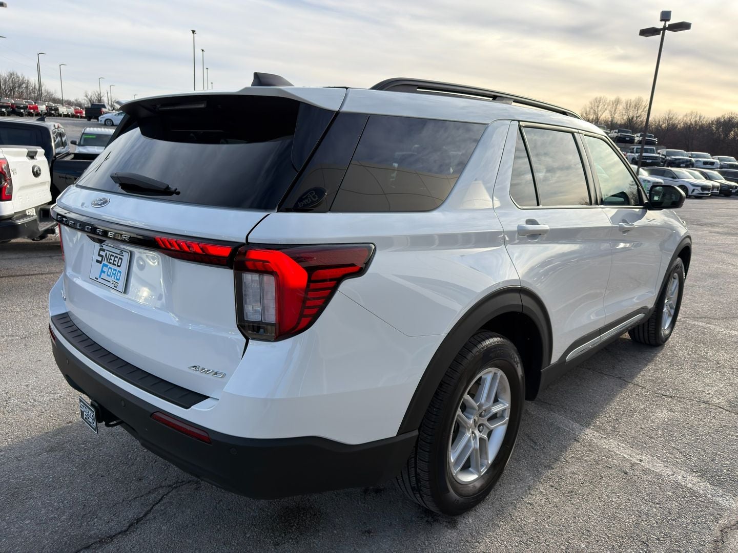 2025 Ford Explorer Active