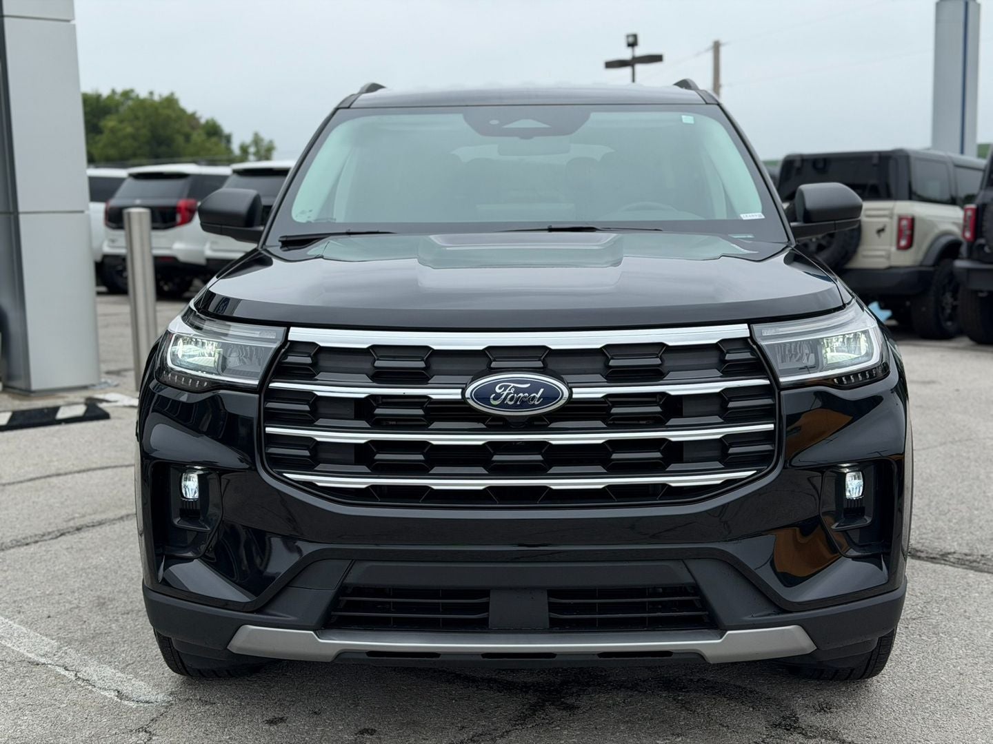 Used 2025 Ford Explorer Active with VIN 1FMUK8DH9SGC25971 for sale in Kansas City