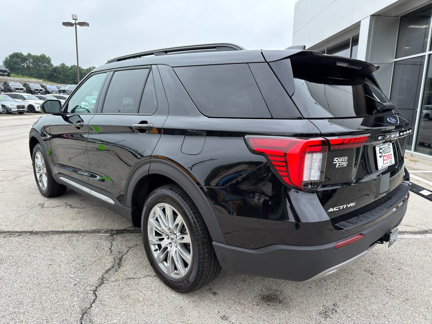 2025 Ford Explorer Active