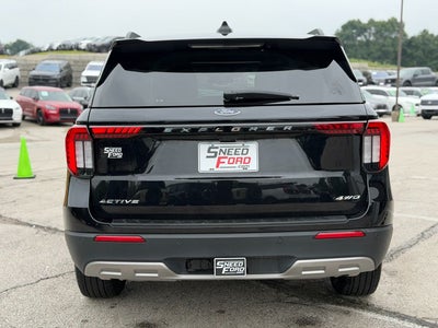 2025 Ford Explorer Active