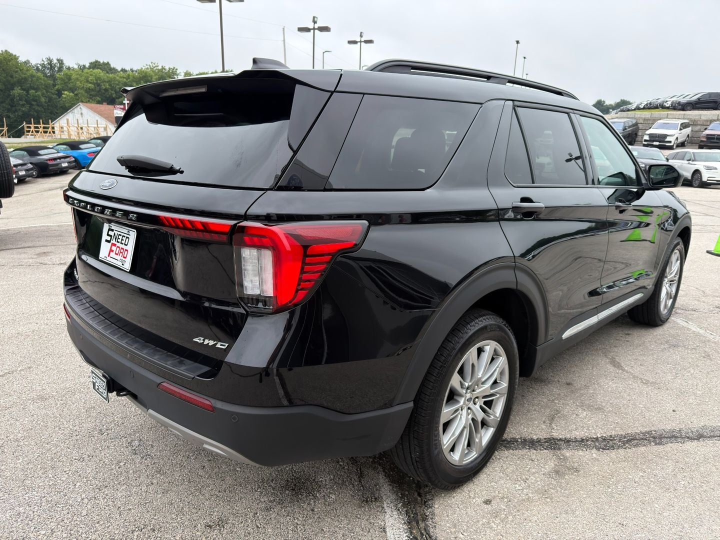 2025 Ford Explorer Active