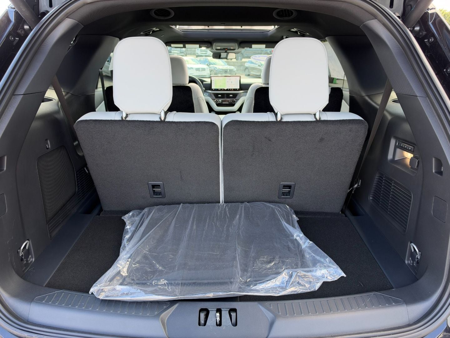 2027 Ford Explorer Platinum™
