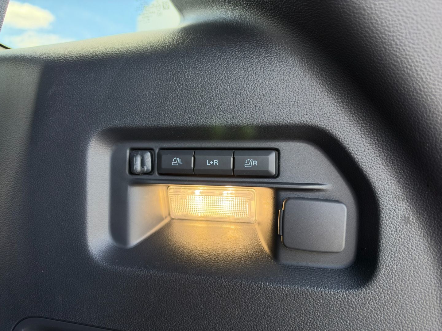 2027 Ford Explorer Platinum™