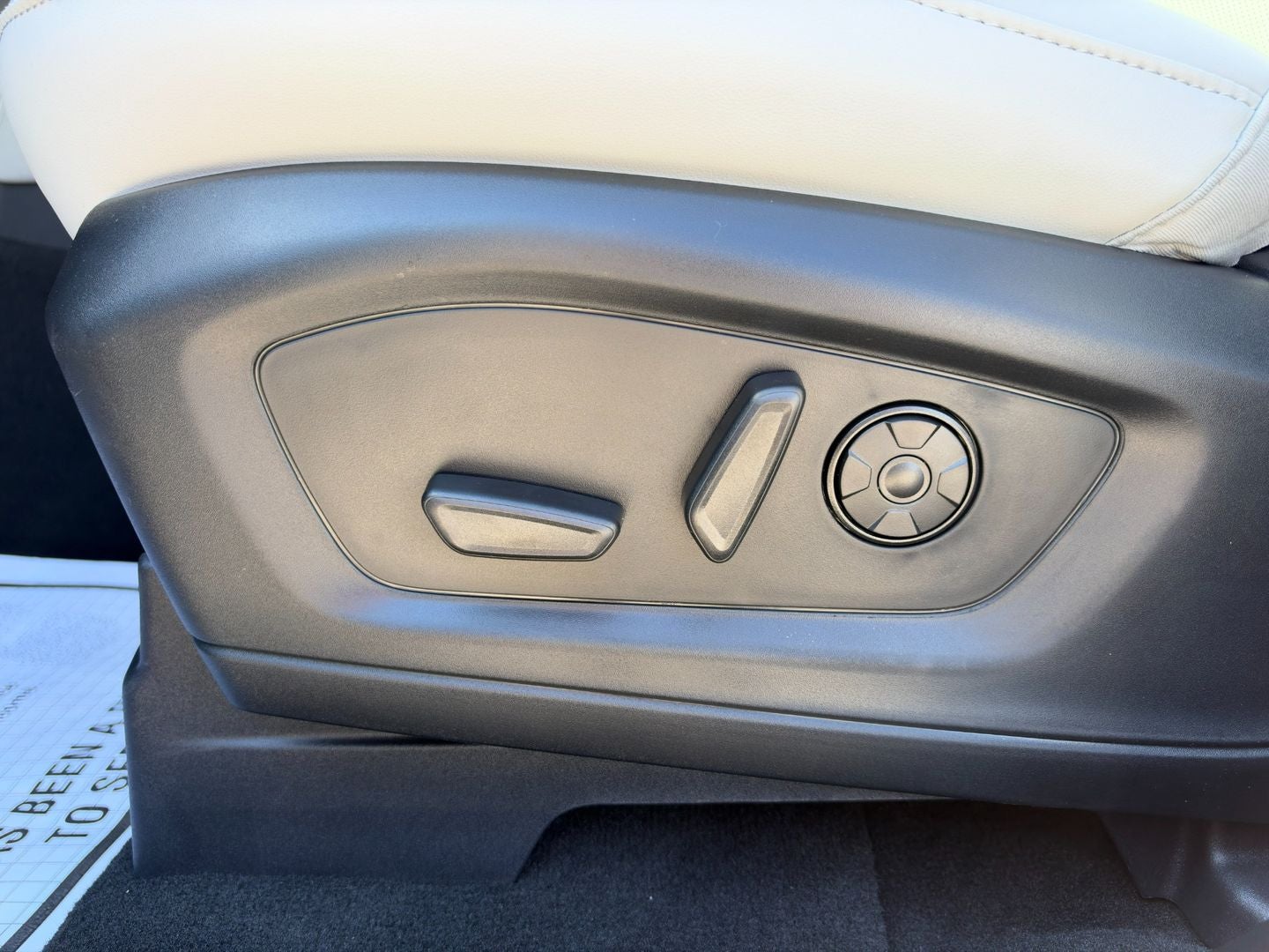2027 Ford Explorer Platinum™